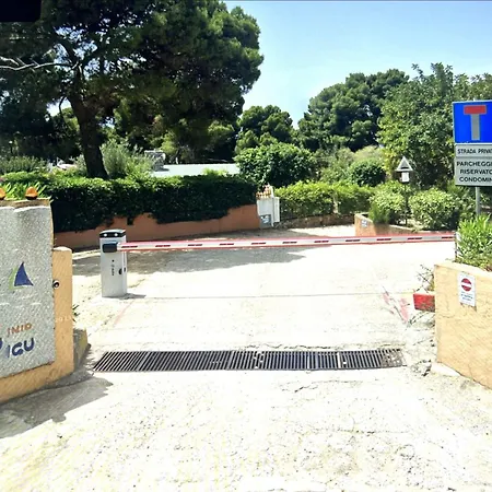 Elegante A 30 M Dalla Bellissima Di Campulongu فيلاّسيمِيوس
