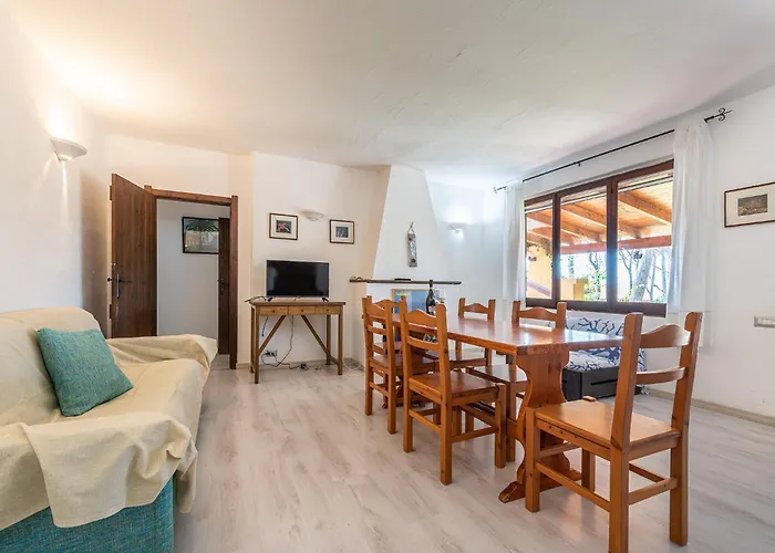 Elegante A 30 M Dalla Bellissima Di Campulongu Villa Villasimius